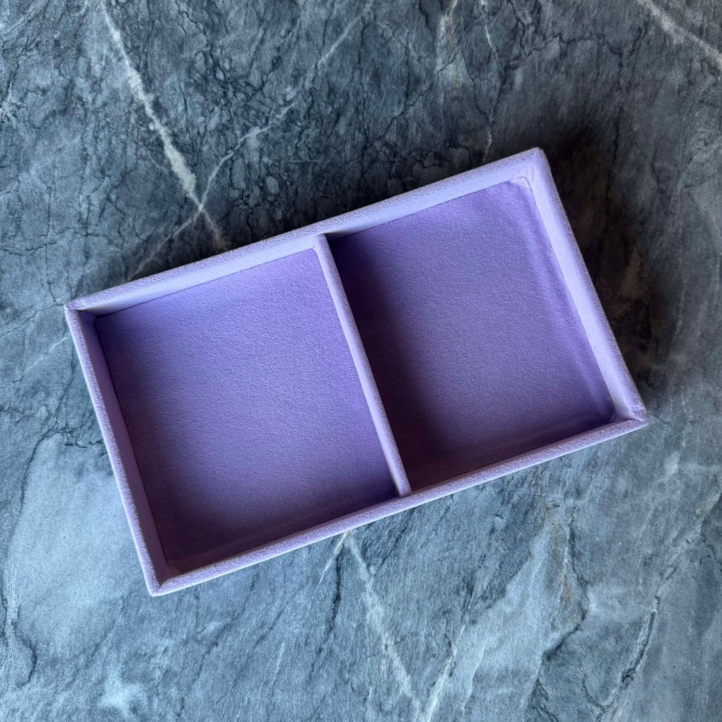 ANNEBRRAUNER Velvet Tray Lavendel 2 Sections