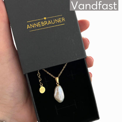 Annebrauner Freshwater Necklace