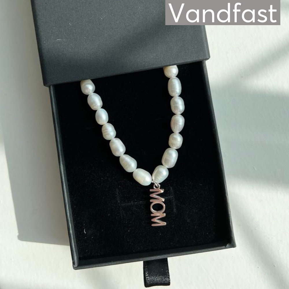 Annebrauner Mom Pearl Necklace