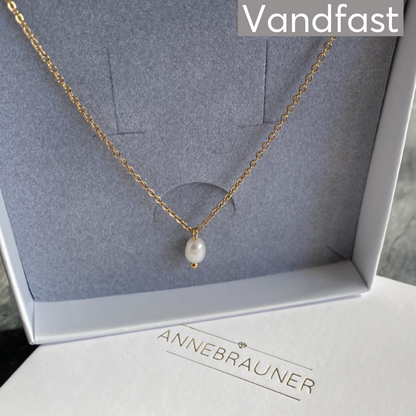 Annebrauner Pearl Necklace