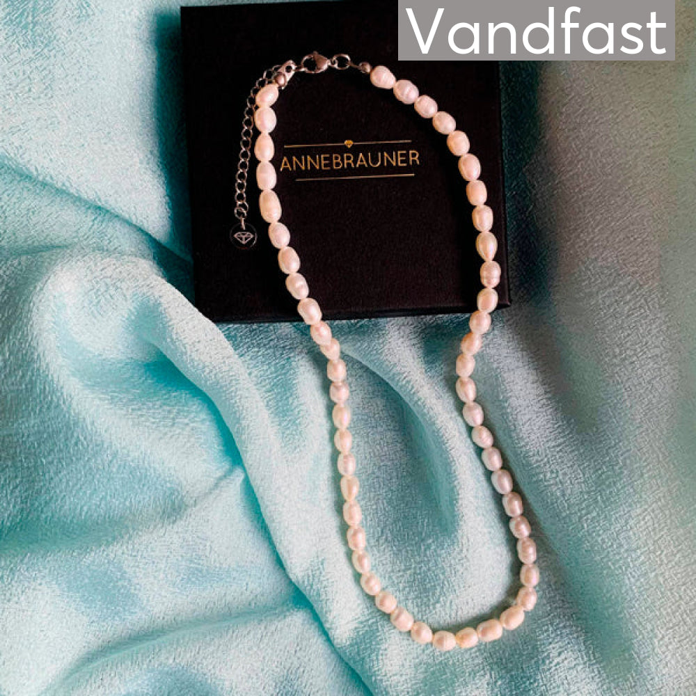 Annebrauner Pearl Necklace