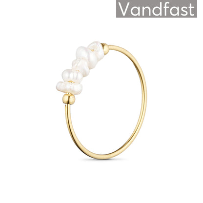 Annebrauner Pearl Ring