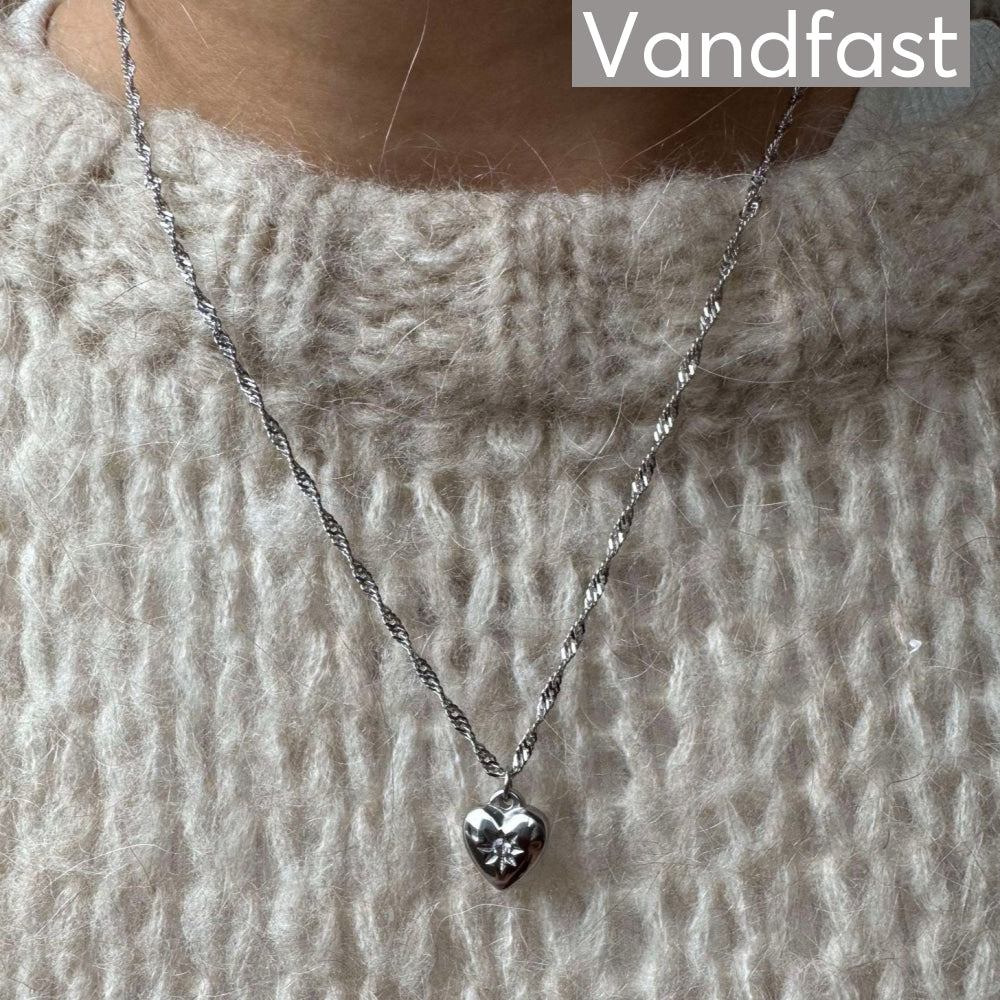 Annebrauner Zirconia Heart Necklace