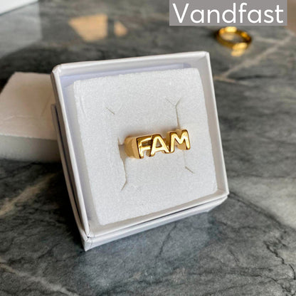 Annrbrauner Fam Ring